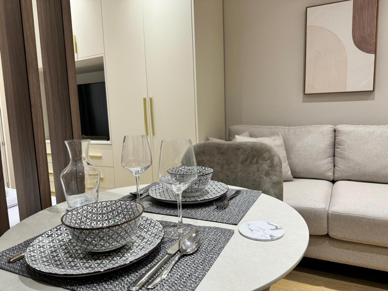 E&R Apartments At Myslym Shyri Тирана Екстериор снимка