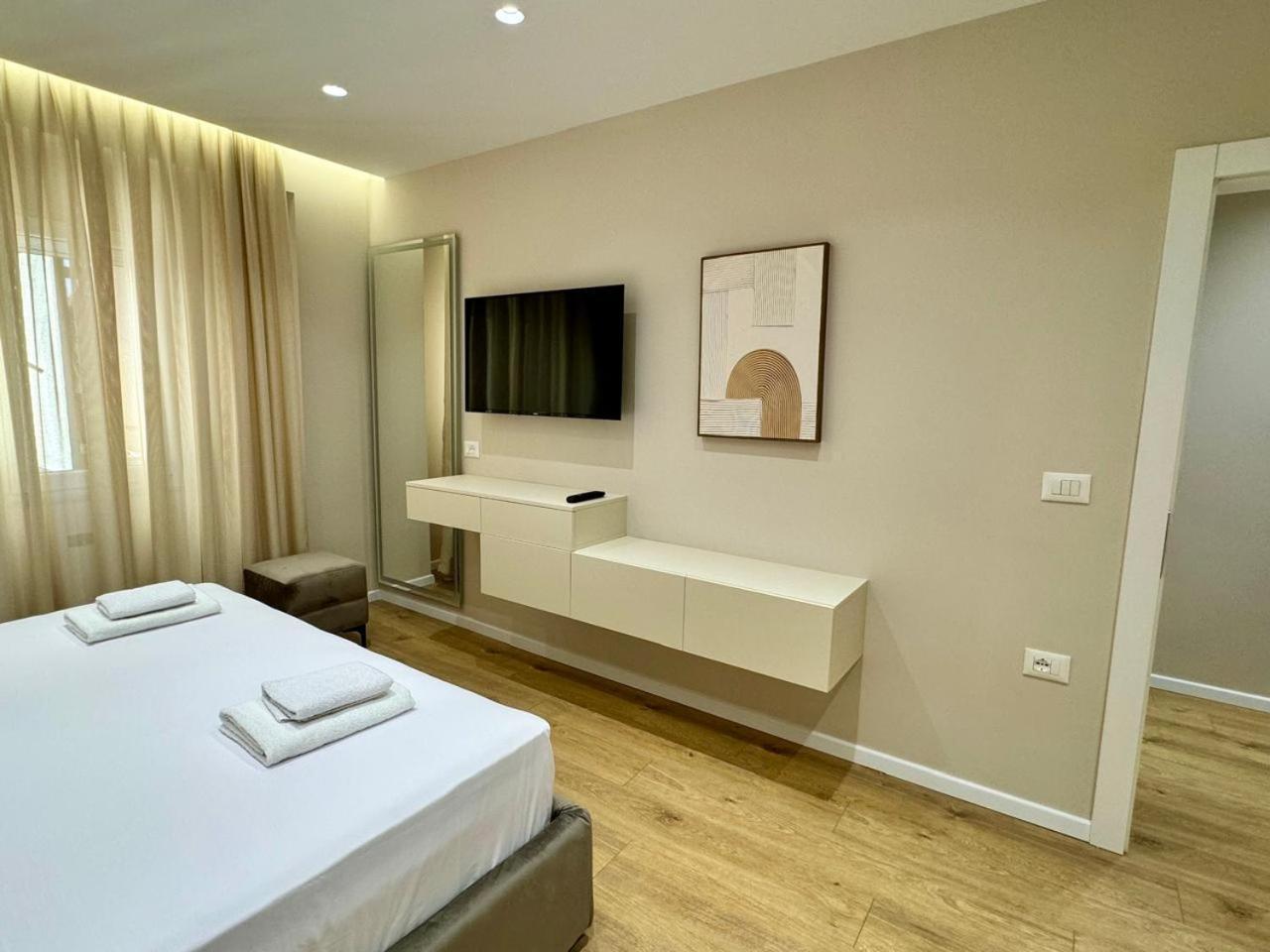 E&R Apartments At Myslym Shyri Тирана Екстериор снимка