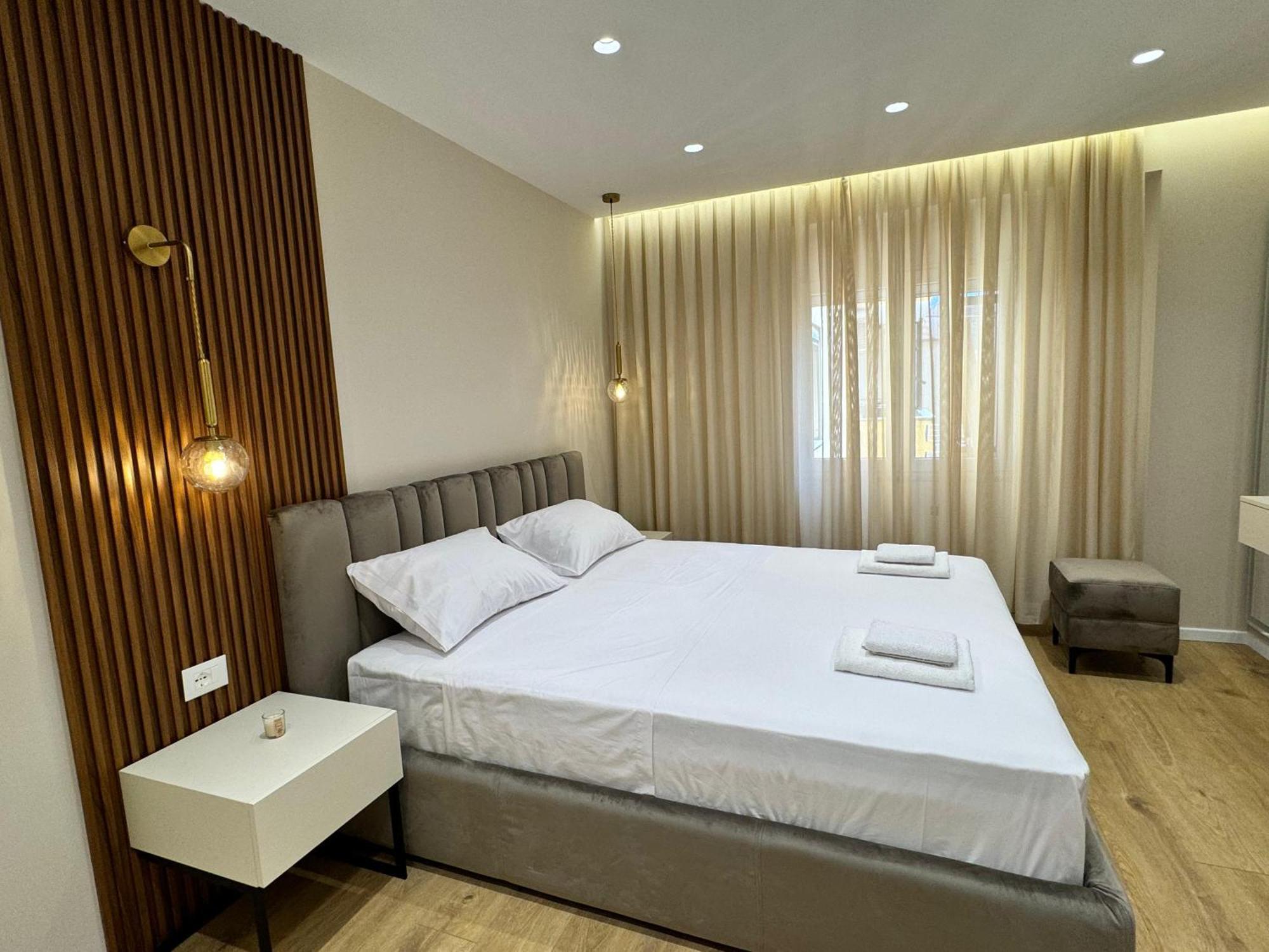 E&R Apartments At Myslym Shyri Тирана Екстериор снимка