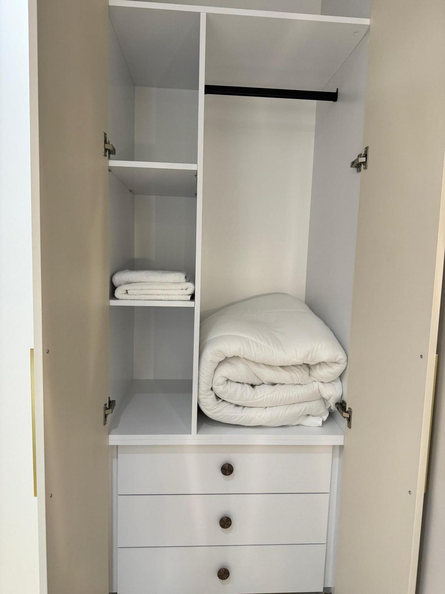 E&R Apartments At Myslym Shyri Тирана Екстериор снимка
