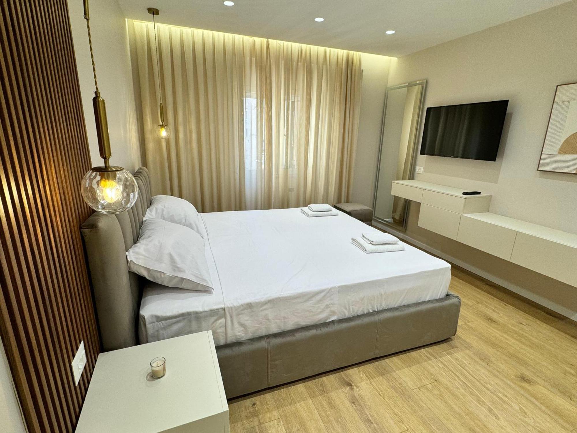 E&R Apartments At Myslym Shyri Тирана Екстериор снимка